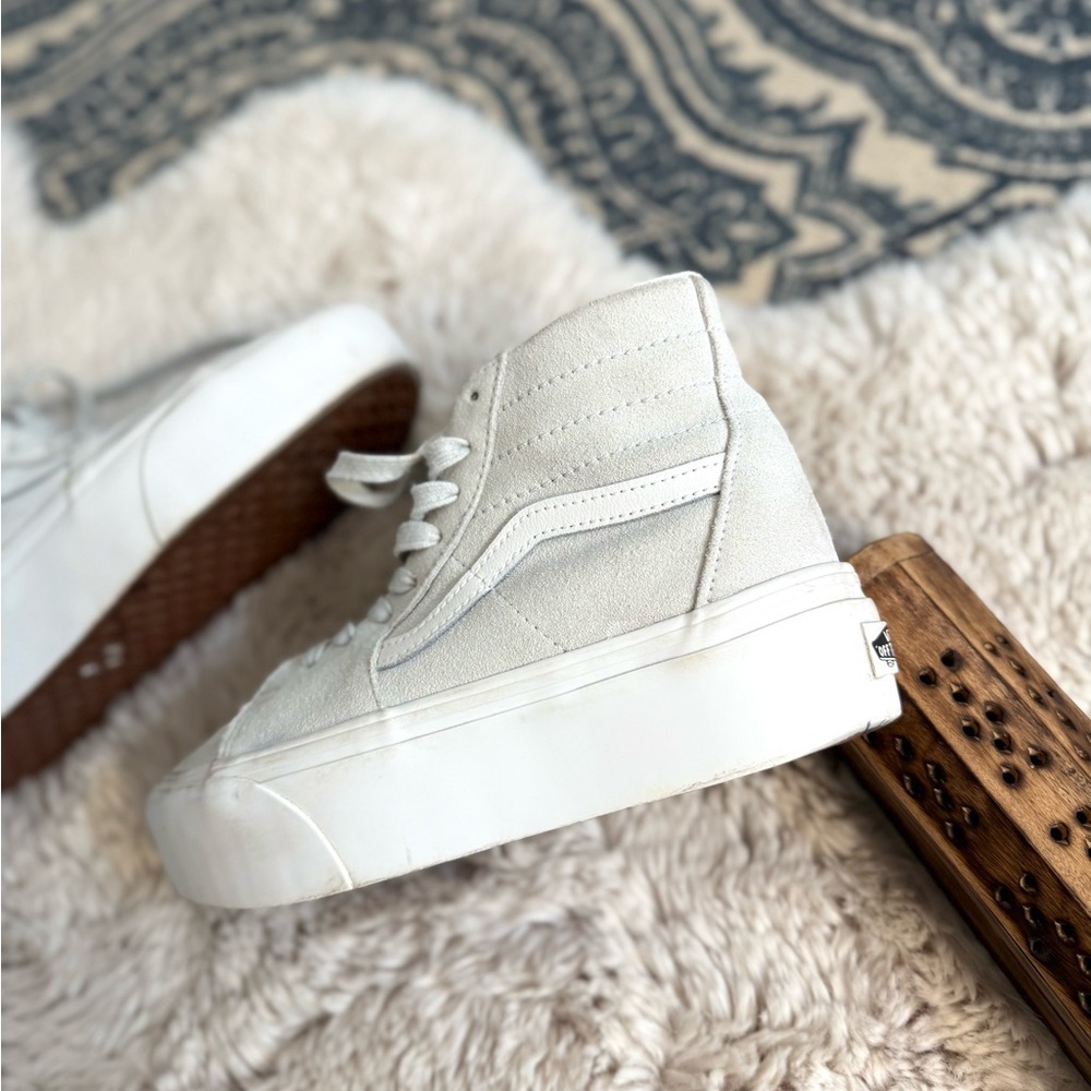 Vans Women’s SOFT SUEDE SK8-HI TAPERED STACKFORM SHOE size 6.5 - Picture 14 of 16